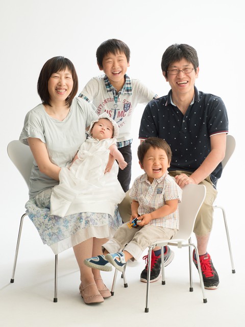 タカツ写真館 徳島県阿南市 ブログ ベビードレスで家族写真
